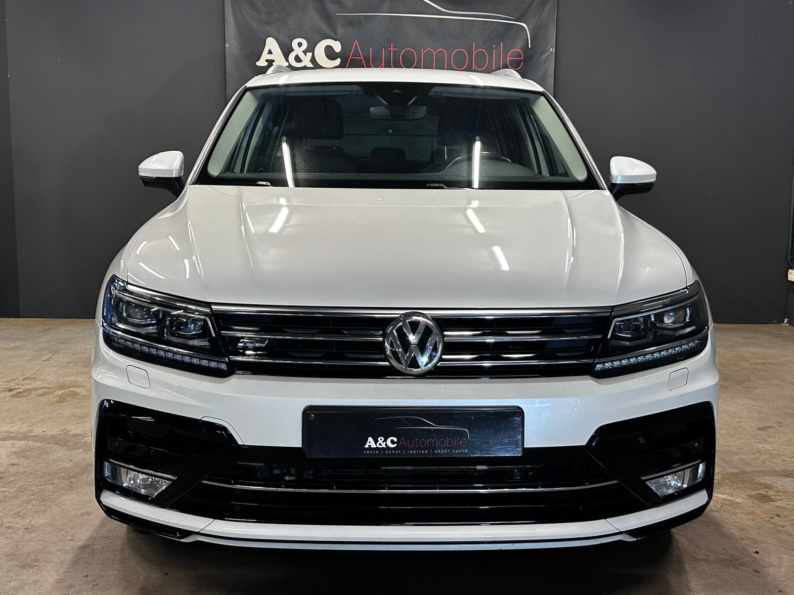 Vw Tiguan 1.4Essence R-Line Automatique, Cuir, Achat, Entreprise, Noir