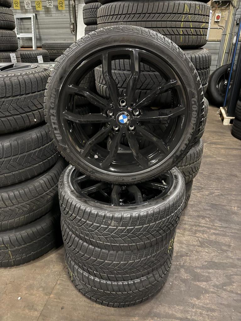 Winterbanden set BMW 1 serie, Ophalen, 18 inch, Gebruikt, -