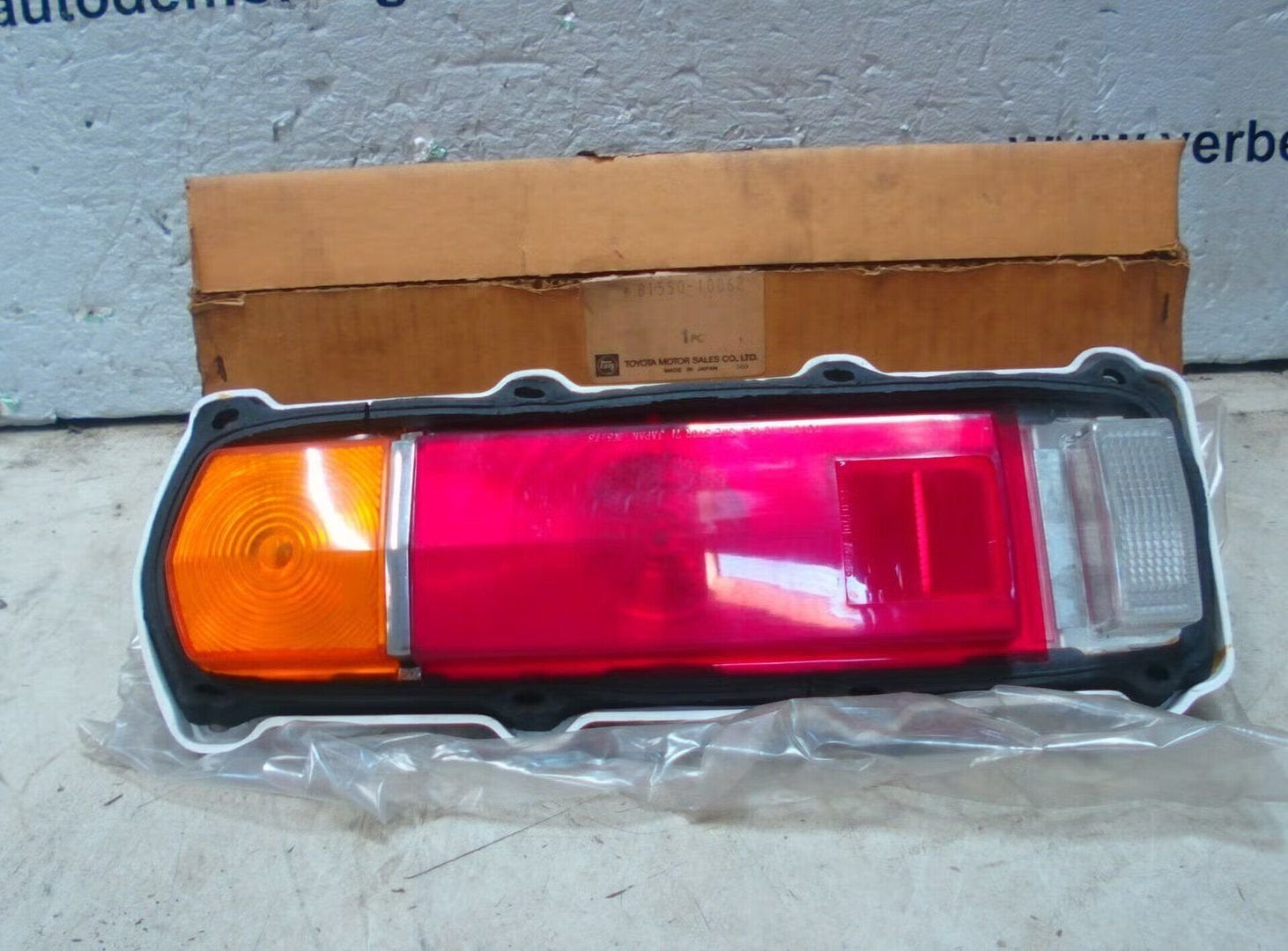 achterlicht rechts toyota 1000 nieuw 1969-1976 81550-10062, Gebruikt, -, -, Ophalen of Verzenden
