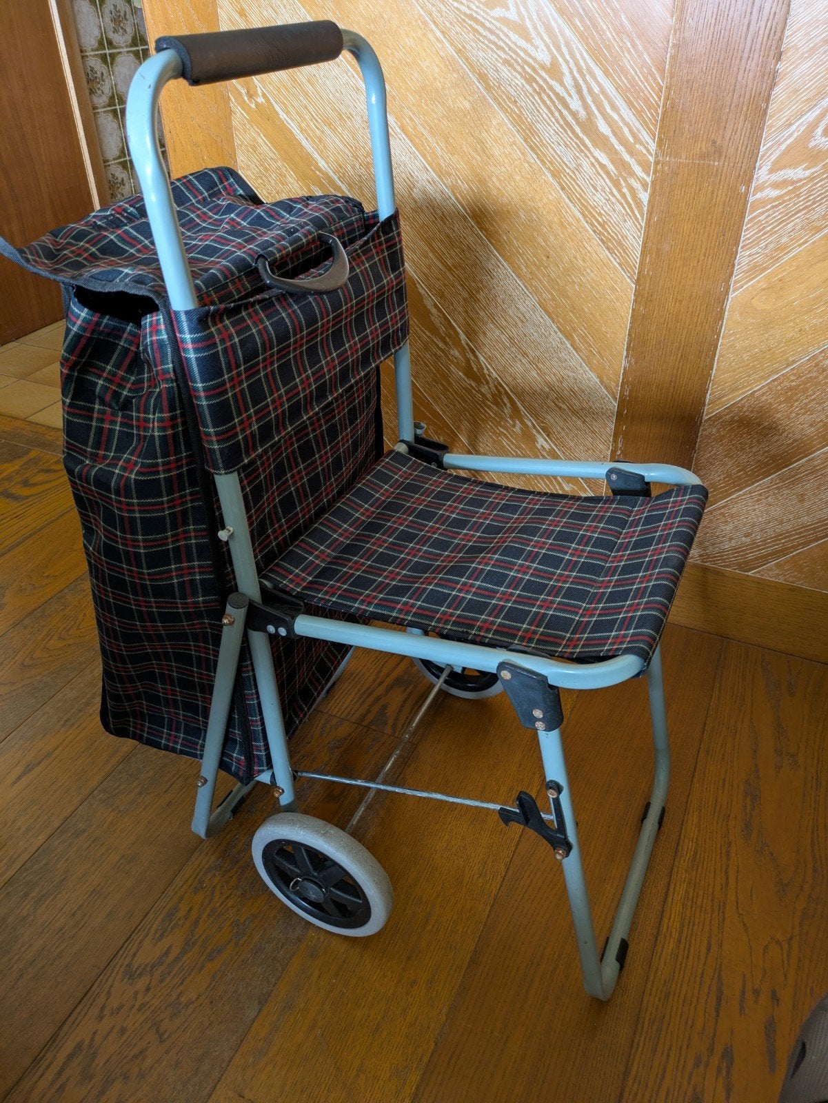 Winkelkarretje met zit, Caravans en Kamperen, Kampeeraccessoires, Ophalen, Gebruikt