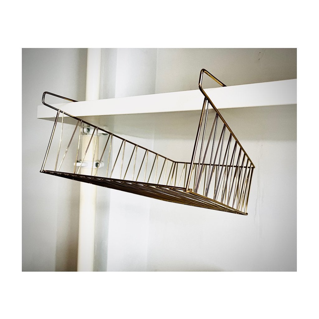 Ikea metalen shelf basket met vergulde afwerking, Huis en Inrichting, Ophalen, Zo goed als nieuw
