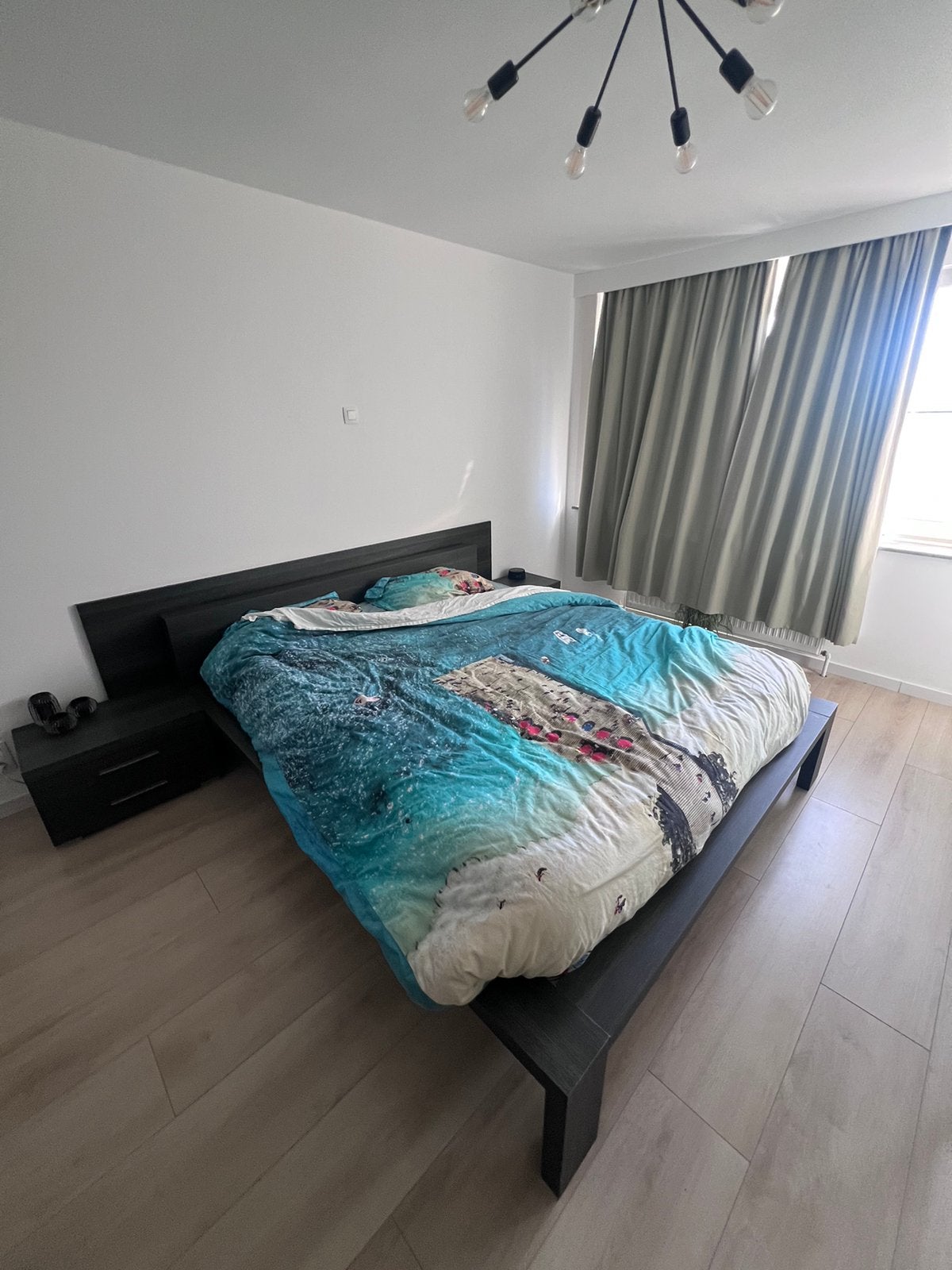Bed 160x200 en commode, Ophalen, Bruin, Tweepersoons, Zo goed als nieuw