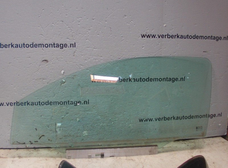 FENETRE OU VITRE DE PORTE GAUCHE Opel Corsa C (F08 / 68), Opel, Opel Automobile GmbH, Utilisé, Kontakt-opel@opel.com