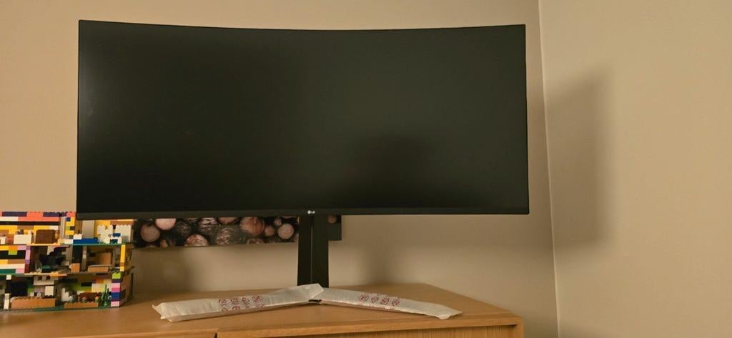LG UltraGear 38GN950P-B 4k 144Hz G sync - freesync, Gaming, IPS, Enlèvement, Ultrawide