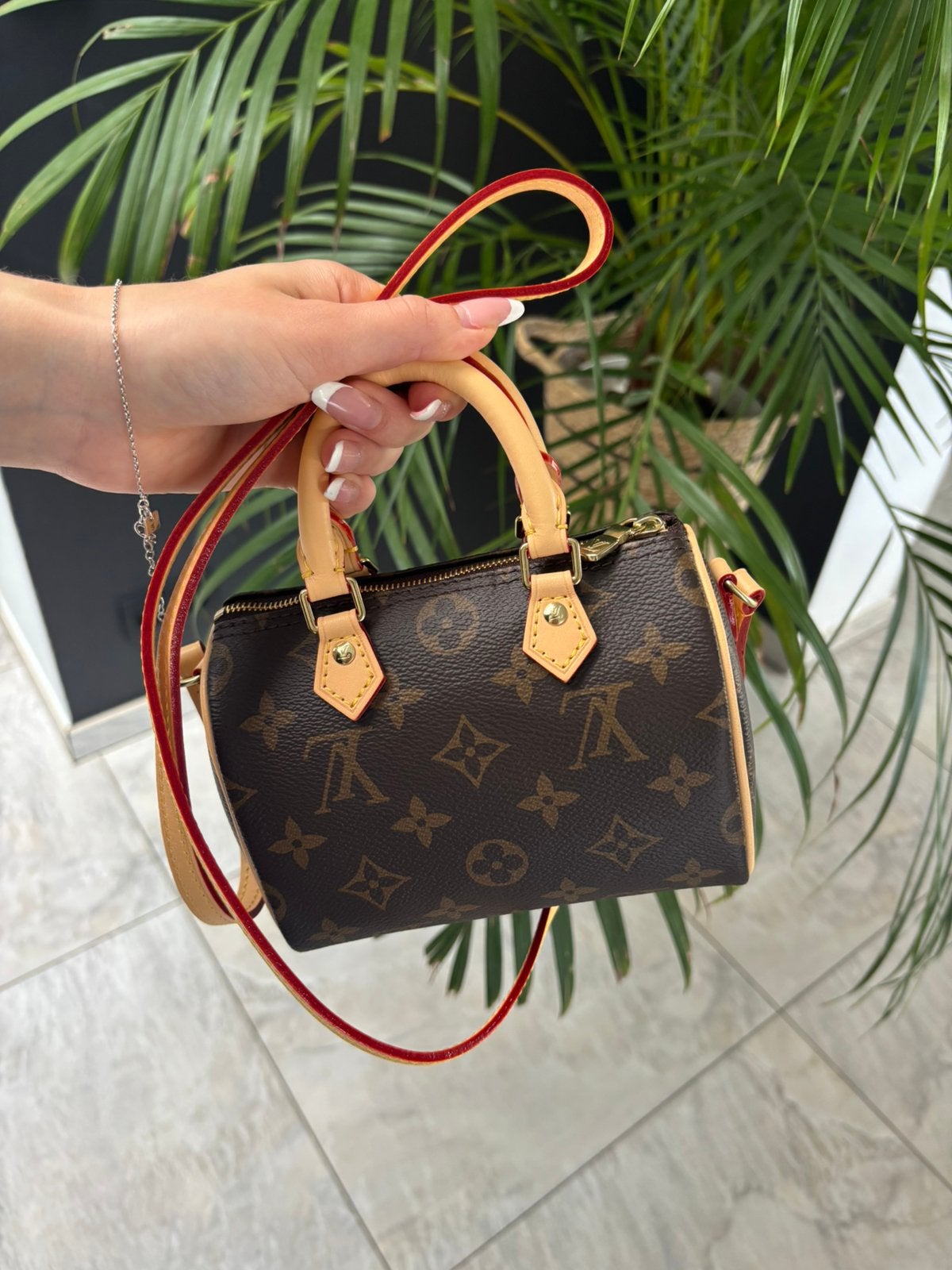 Designer handtas, Handtassen en Accessoires, Tassen | Damestassen, Ophalen, Zo goed als nieuw, Handtas