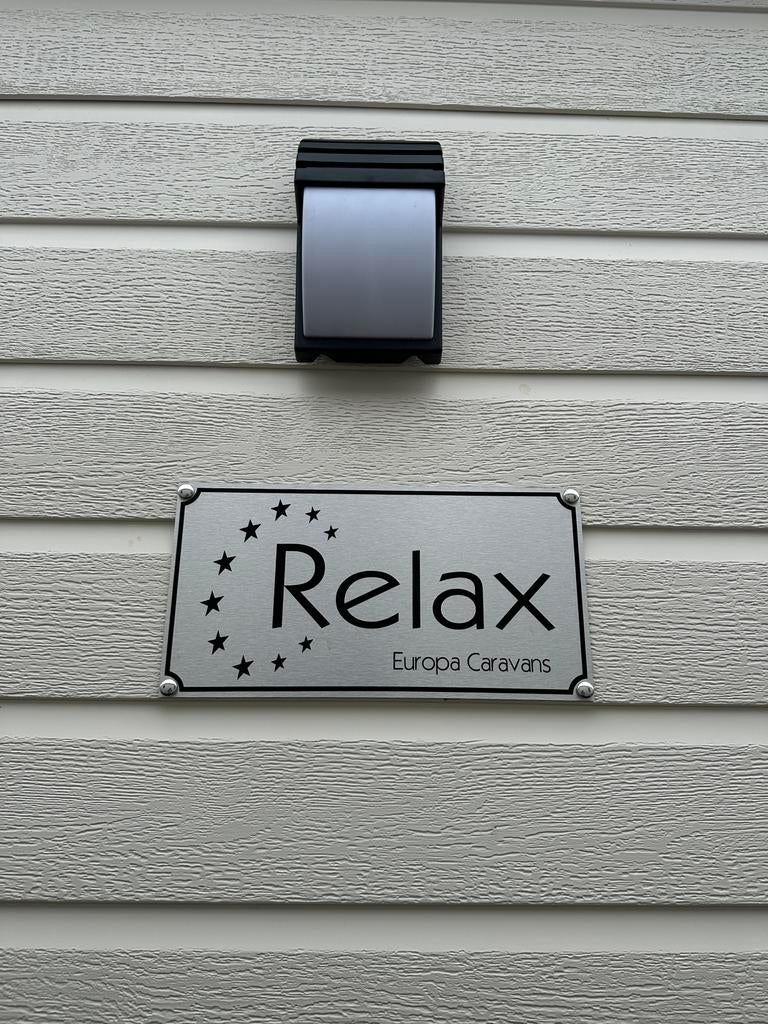 STOCK-SPACIOUS RELAX 1100x385/2 AVEC CHAUCET ET CANAPÉ-LIT, Jusqu'à 6