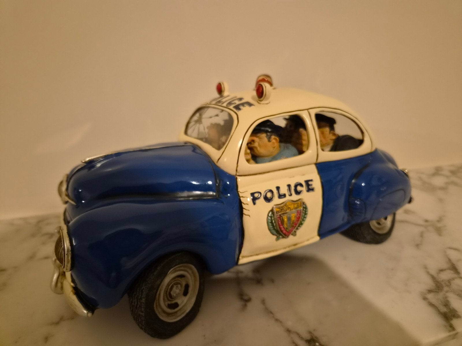 The Police Car, Ophalen