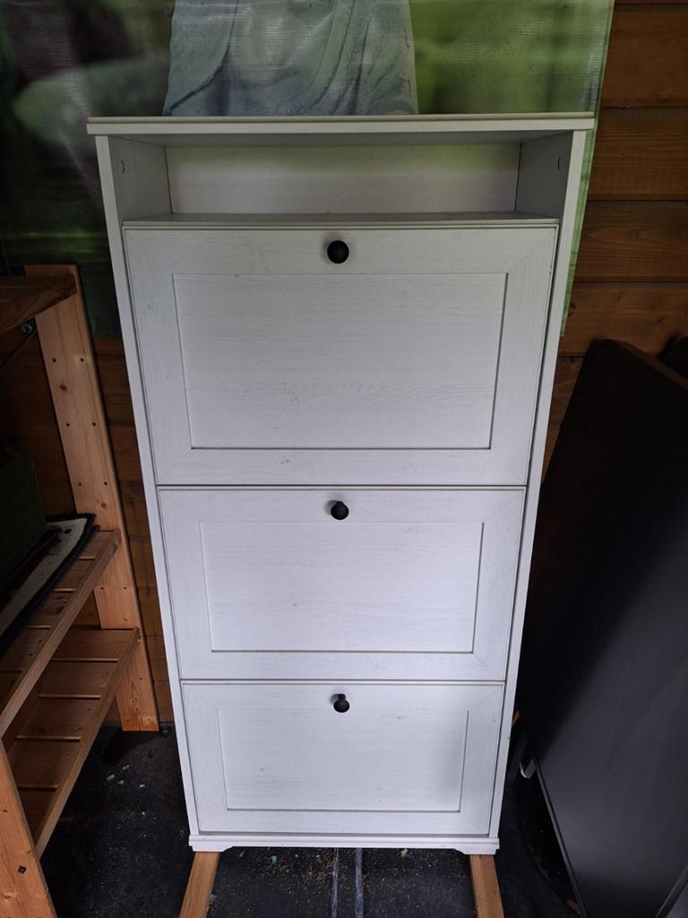 Armoire à chaussures BRUSALI Ikea, Enlèvement