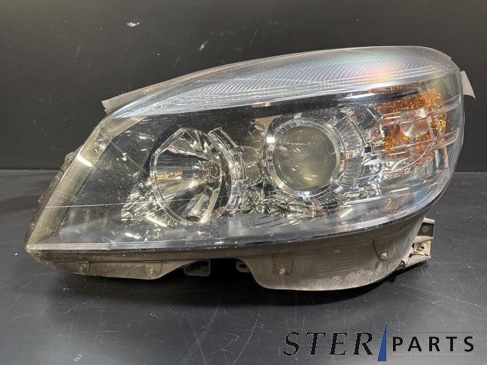 Koplamp links van een Mercedes C-Klasse, Gebruikt, -, Ophalen of Verzenden, -