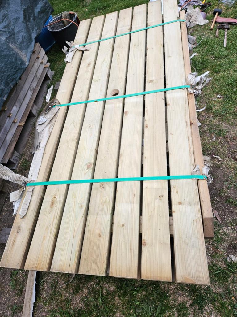 Picknicktafels geïmpregneerd Nieuwe L =1.8 m in Houthalen, Ophalen