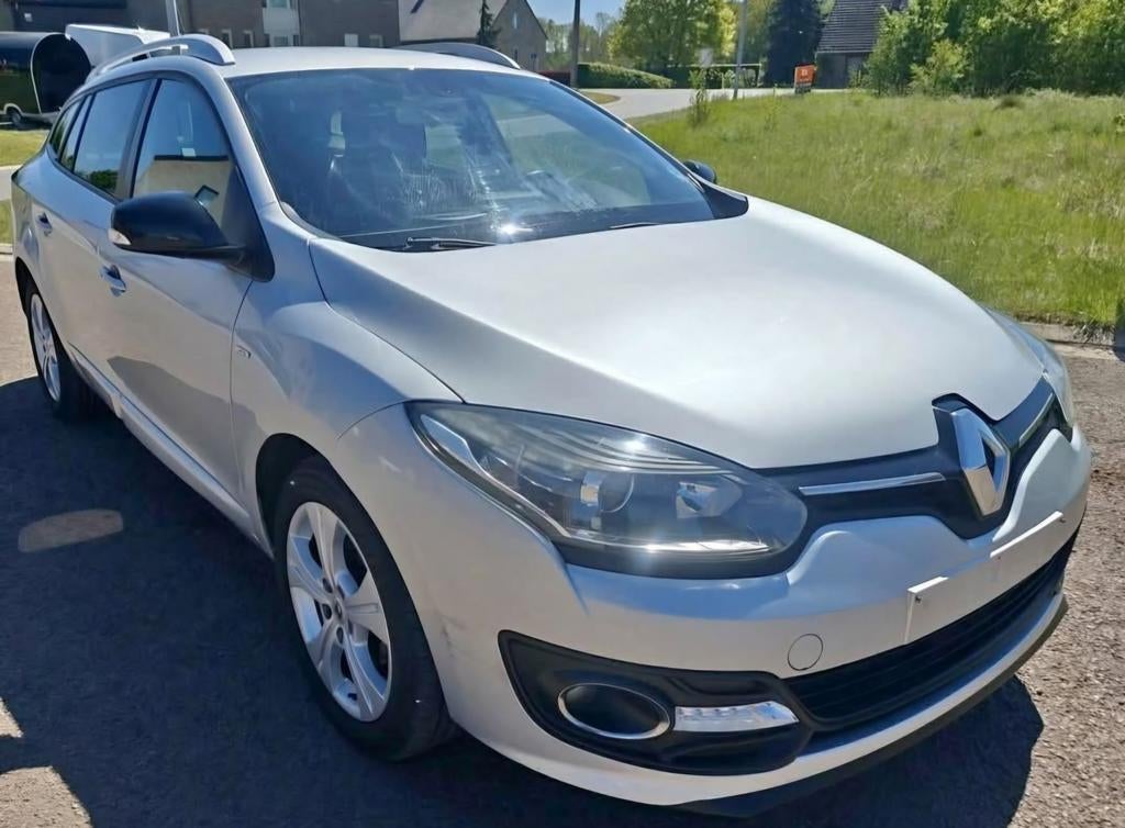 Renault megane break 1.5Dci 110cv 2015, Capteur de stationnement, Achat, Boîte manuelle, Noir