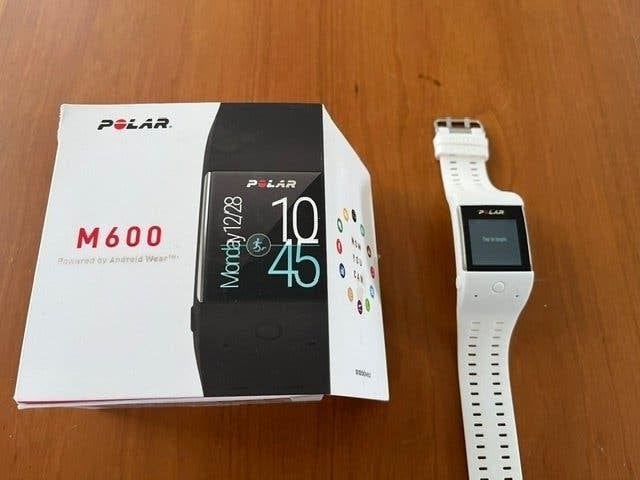 Montre de sport POLAR M600, Neuf, Étanche, Enlèvement ou Envoi, Avancer d'un pas