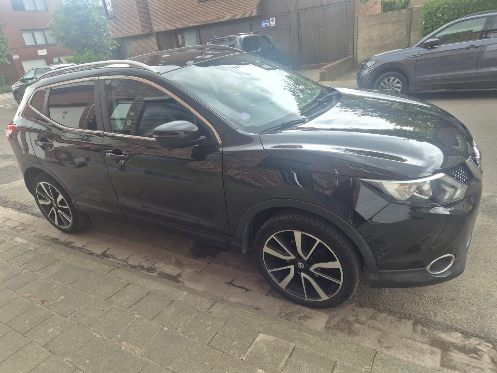 Nissan qashqai 2017, Auto's, Voorwielaandrijving, 4 cilinders, Zwart, Leder