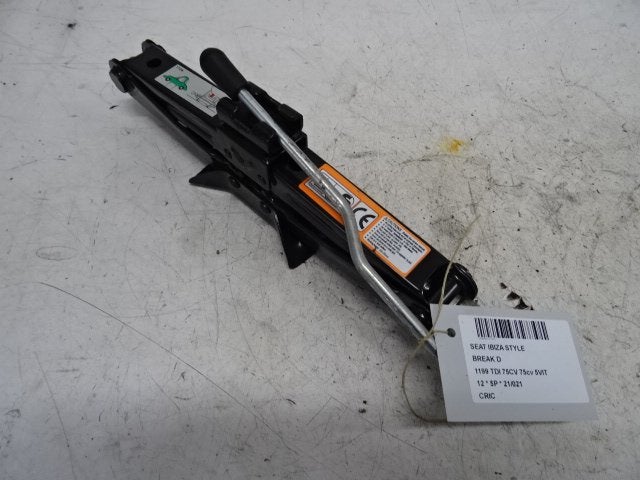 CRIC Seat Ibiza IV (6J5) (01-2008/06-2017), Utilisé, Seat