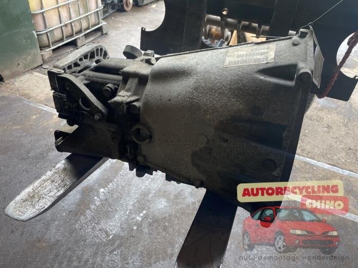 Boîte de vitesse d'un Mercedes Vito, 3 mois de garantie, Utilisé, -, -