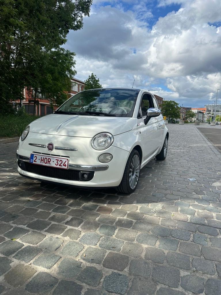 Fiat 500, Autos, Fiat, Particulier, Essence, 3 portes, Boîte manuelle, Blanc, Gris, Enlèvement
