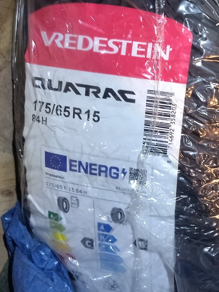 Pneus Vredestein Quatrac 175/65 R15, Neuf, 15 pouces, 4 Saisons, 175 mm