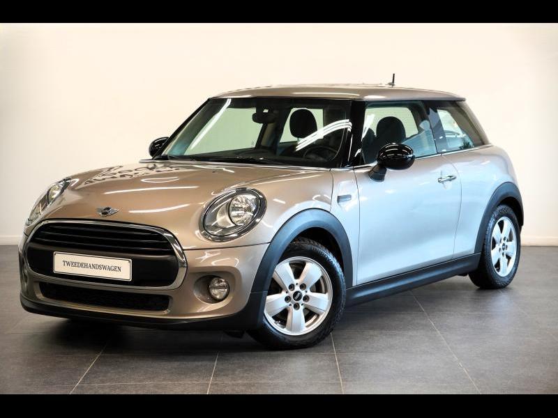 MINI One AIRCO, NAVI, BLUETOOTH, PARKEERSENOREN ACHTER, 75 kW, USB, Bedrijf, 111 g/km