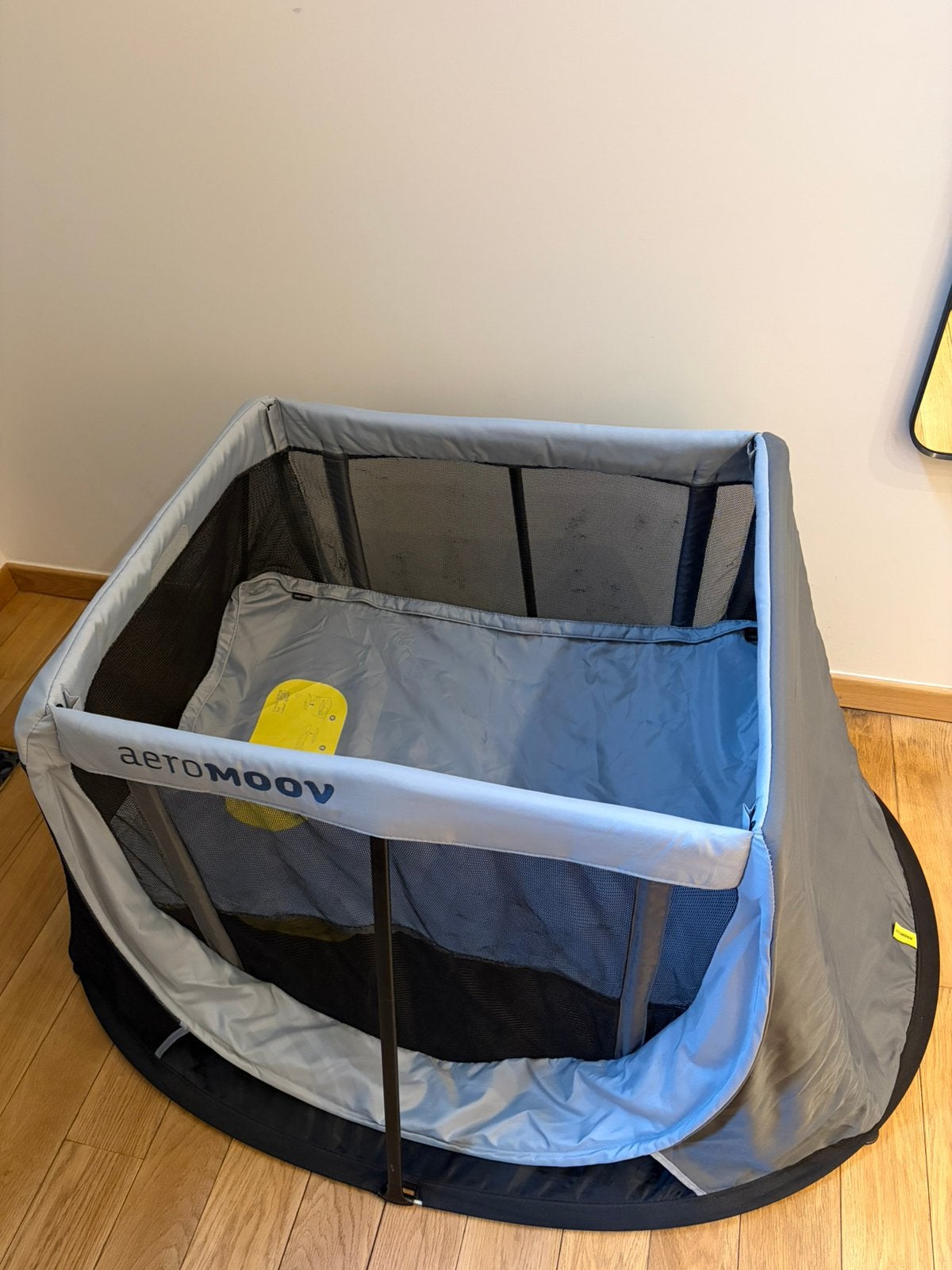 Aeromoov babybedje, amper gebruikt, incl accessoires, Enfants & Bébés, Berceaux & Lits, Enlèvement, Comme neuf