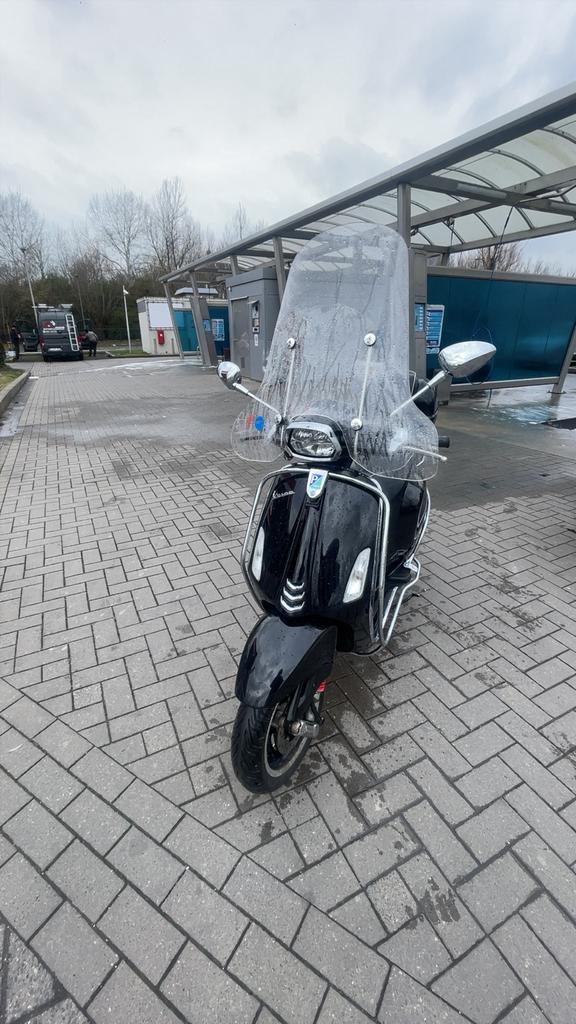 Vespa sprint 2022 euro 5, Ophalen of Verzenden, Zo goed als nieuw