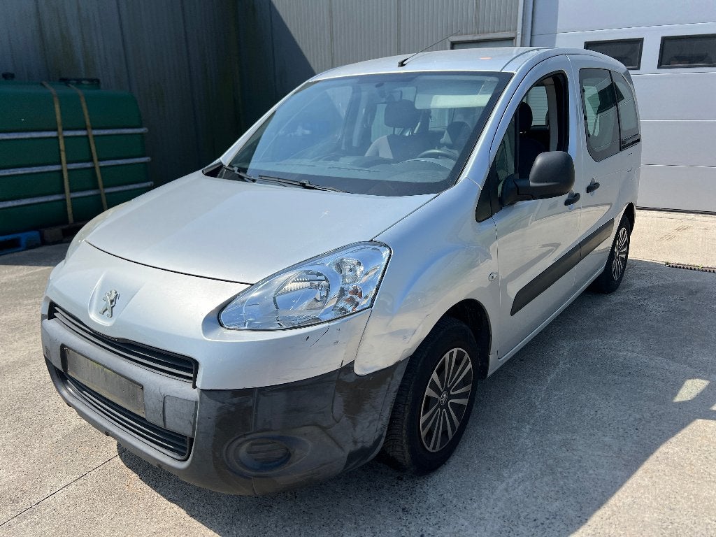 Peugeot Partner voiture de reprise pour marchand/export, Achat, Entreprise, 72 kW, https://public.car-pass.be/vhr/5fc76404-ca2d-4ff8-8388-793f762b69a4