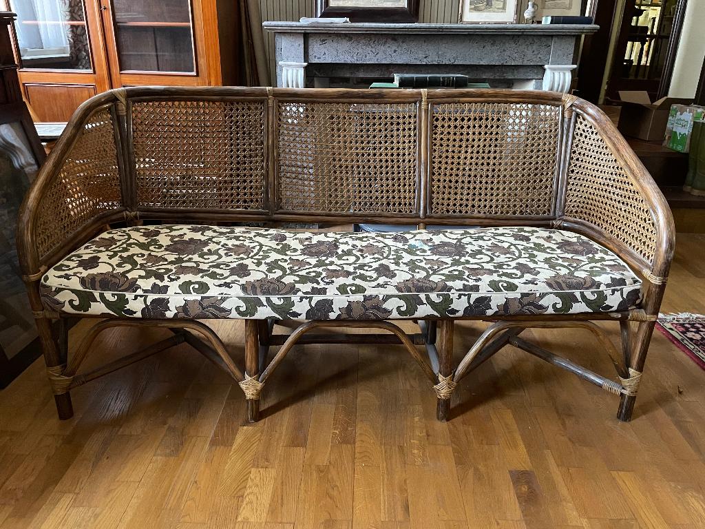 Vintage rotan zetel, Ophalen