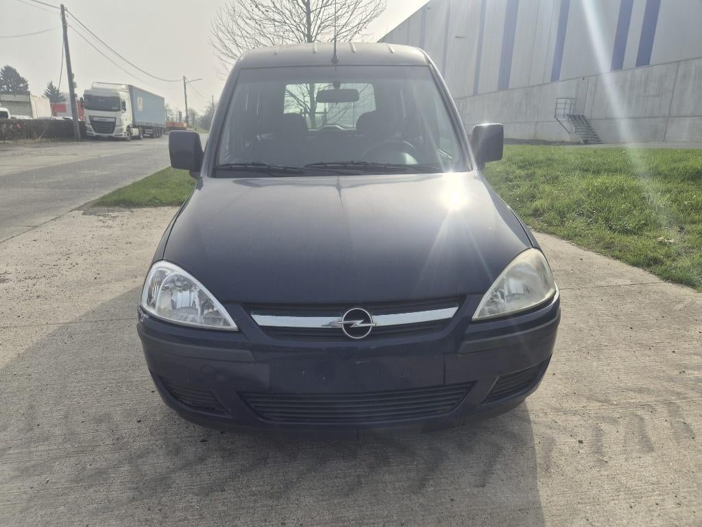 Opel Combo 1.4 Essence 5 Place, Auto's, Bedrijf, 5 deurs, Combo Tour, 5 zetels