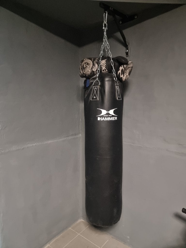 bokszak + handschoenen, Sport en Fitness, Ophalen, Zo goed als nieuw, Boksbal