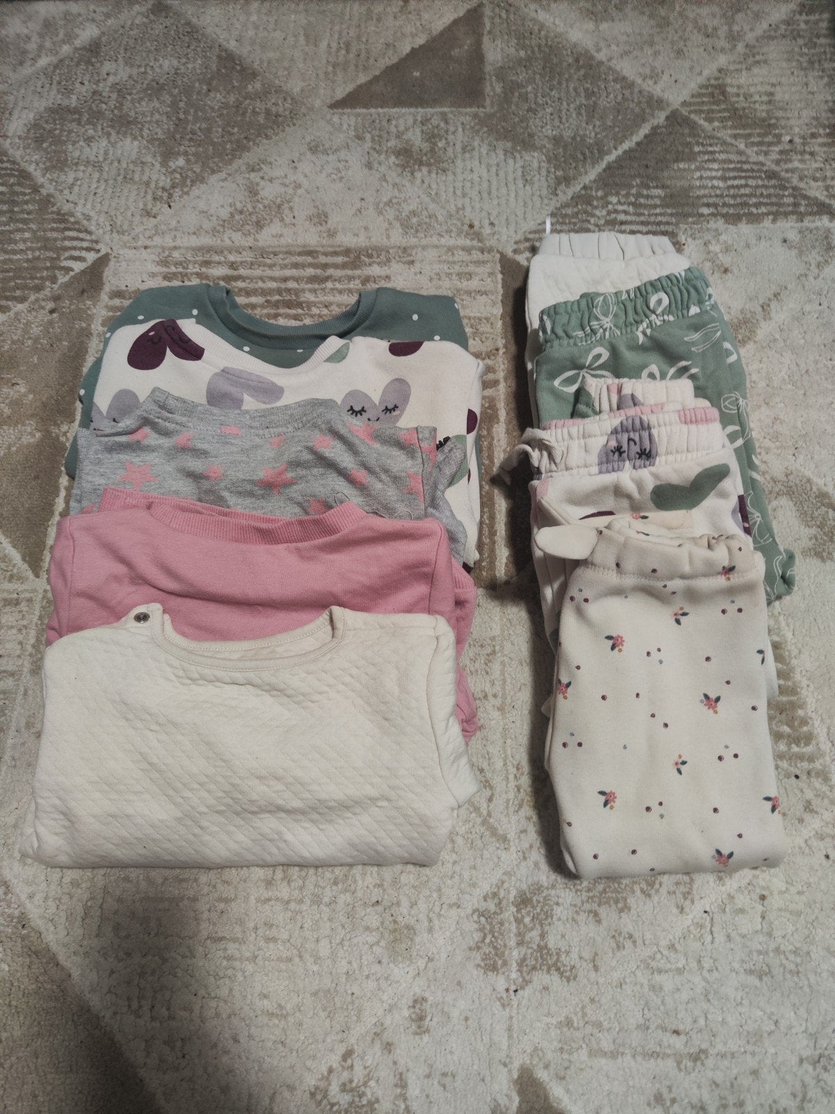 Lot de vêtements pour 12 à 18 mois fille, Kinderen en Baby's, Dekens, Slaapzakjes en Inbakerproducten, Ophalen