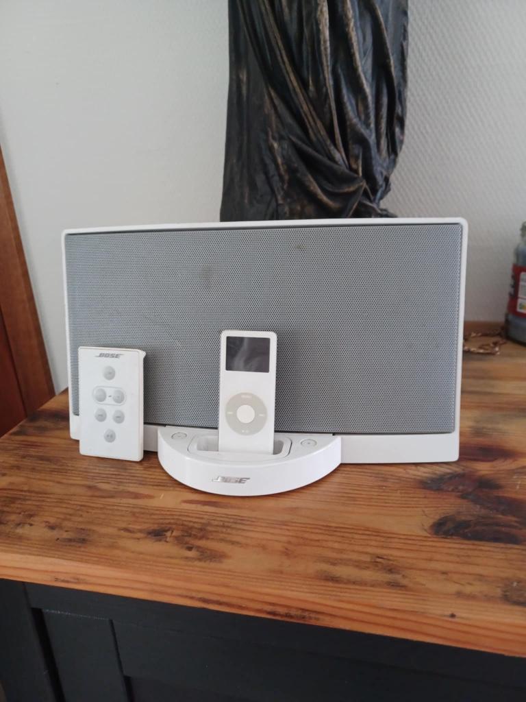 I-pod met Böse luidspreker, Audio, Tv en Foto, Luidsprekerboxen, Ophalen of Verzenden, Zo goed als nieuw, Bose