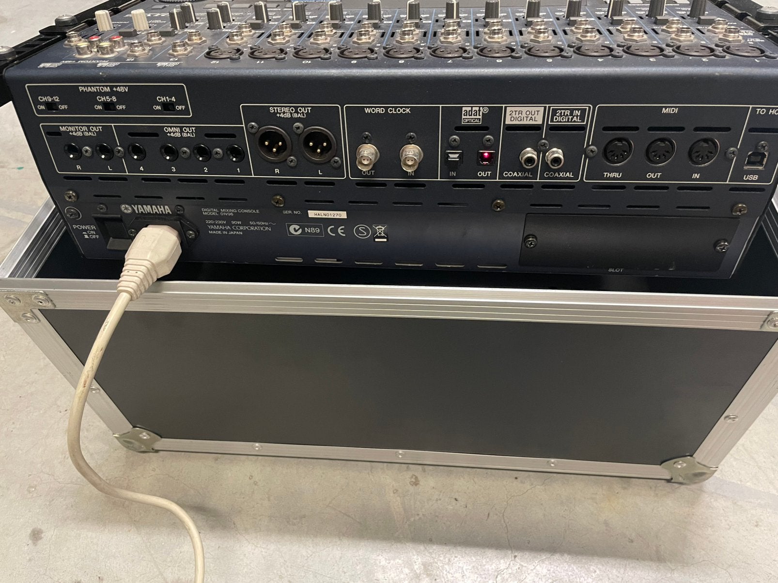 Console de mixage Yamaha 01V96, Enlèvement, Comme neuf