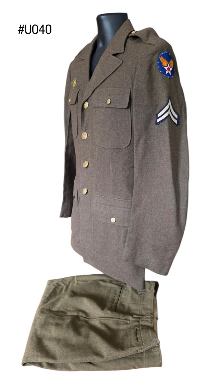 Veste de classe A de l'AAF datant de la Seconde Guerre mondi, Collections, Objets militaires | Seconde Guerre mondiale, Enlèvement ou Envoi