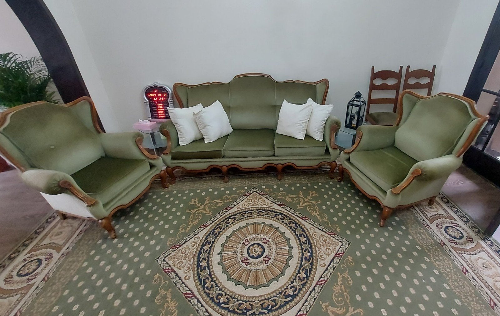 Ensemble de salon vintage vert olive + 9 chaises + tapis, Enlèvement, Utilisé, Tissus, Vintage