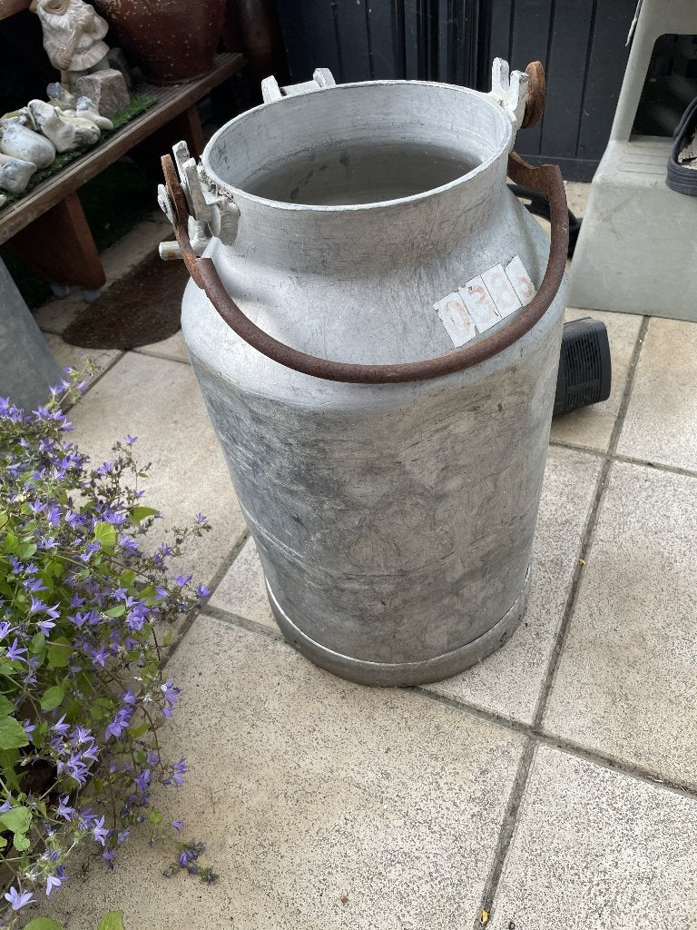 originele melkkruik/cruche de lait originale, Ophalen, Gebruikt