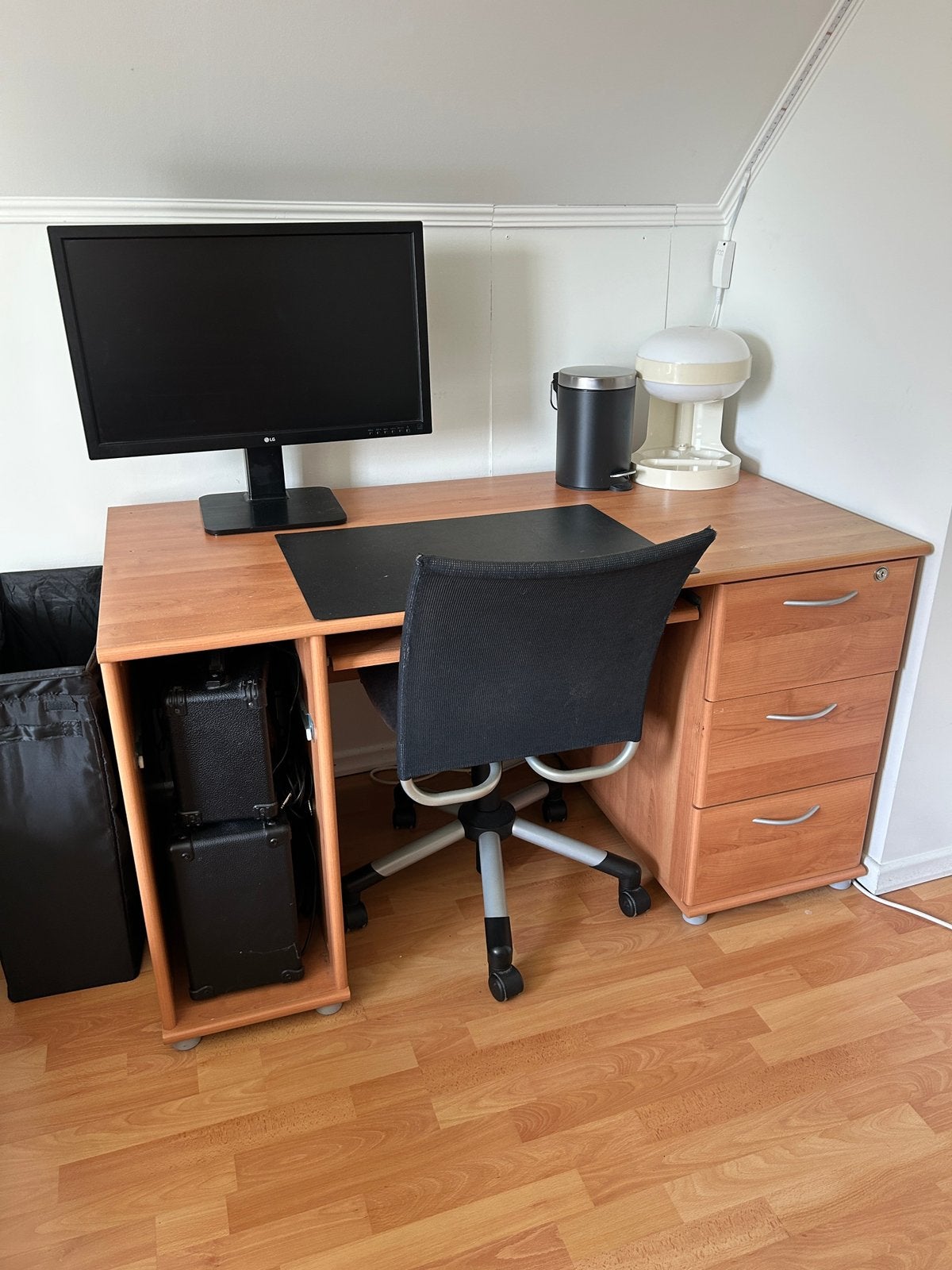 Bureau licht houtkkeur, Bureau d'ordinateur, 76 cm, Enlèvement, 140 cm