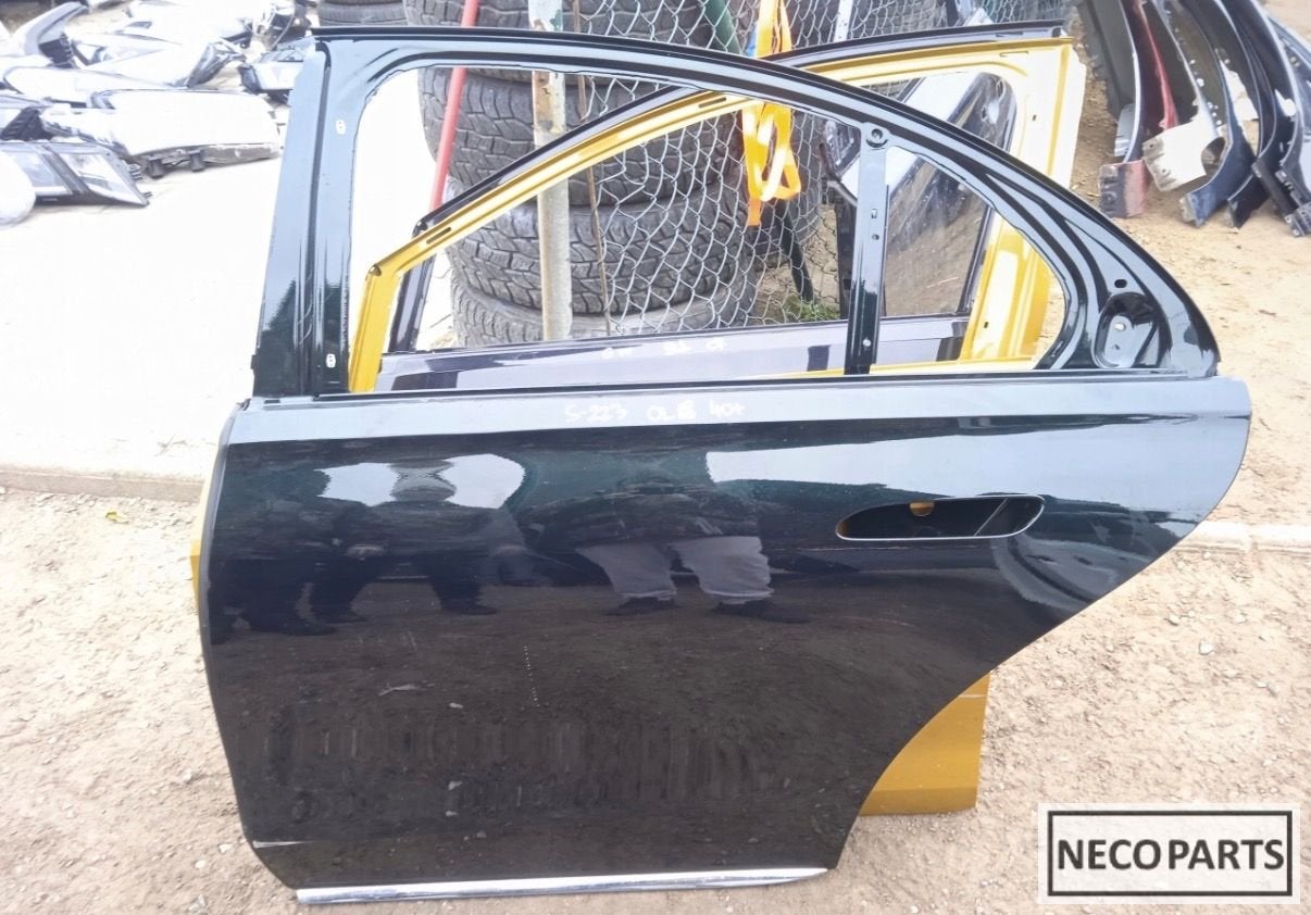 MERCEDES S-KLASSE W223 PORTIER DEUR LINKS ACHTER ORIGINEEL, Gebruikt, Ophalen of Verzenden, Achter, -