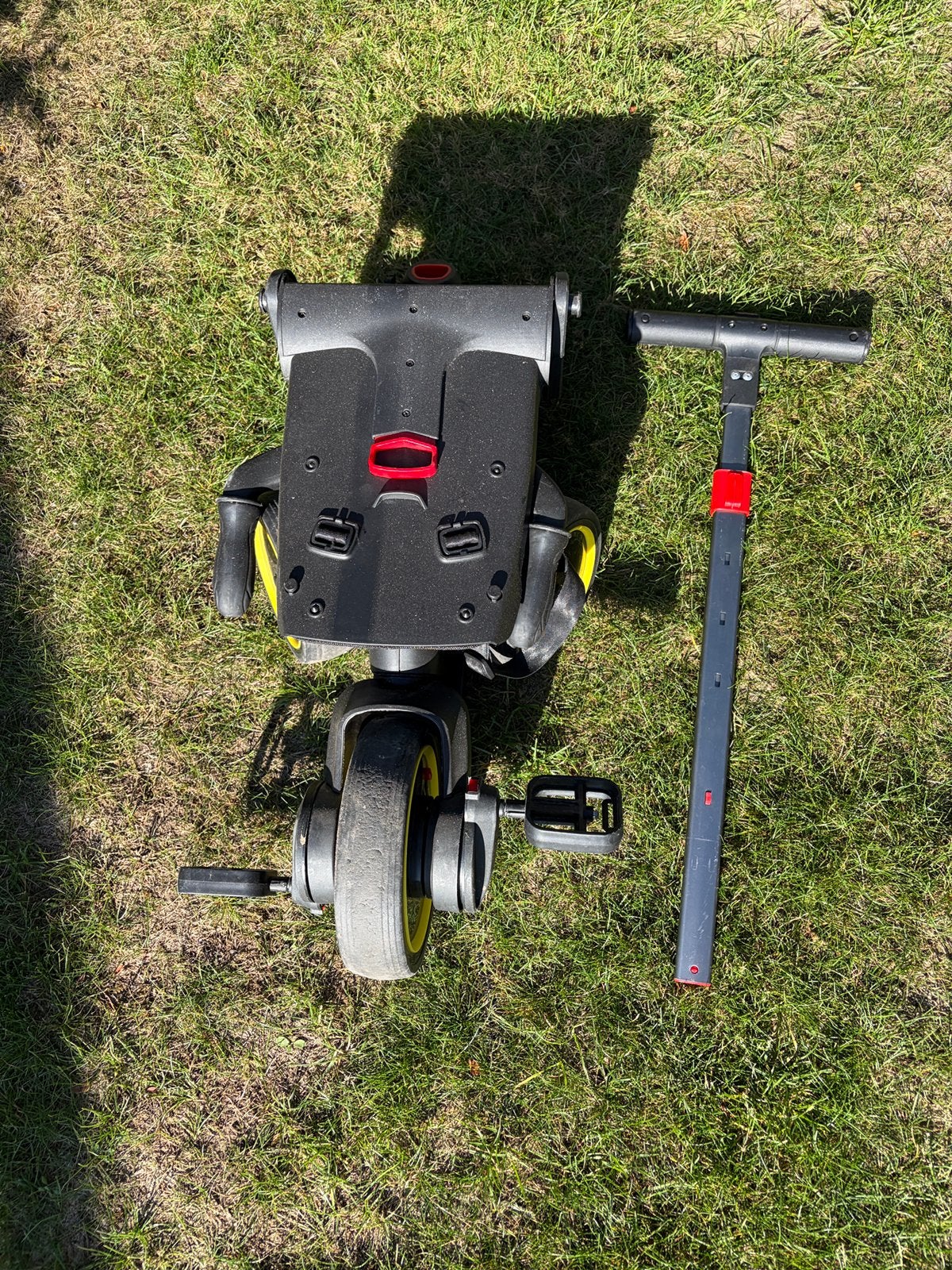 Compacte opklapbare driewieler met duwstang, Fietsen en Brommers, Ophalen, Gebruikt, Duwstang