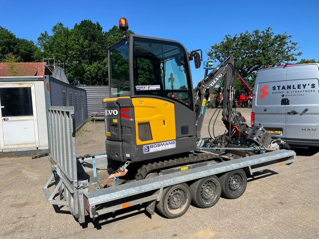 Volvo EC18E minigraver BJ 2023 sloop / sorteer functie, Zakelijke goederen, Volvo Cons, https://www.volvoce.com/global/en/, Hunderenveldlaan 10
1082  Brussel, BE