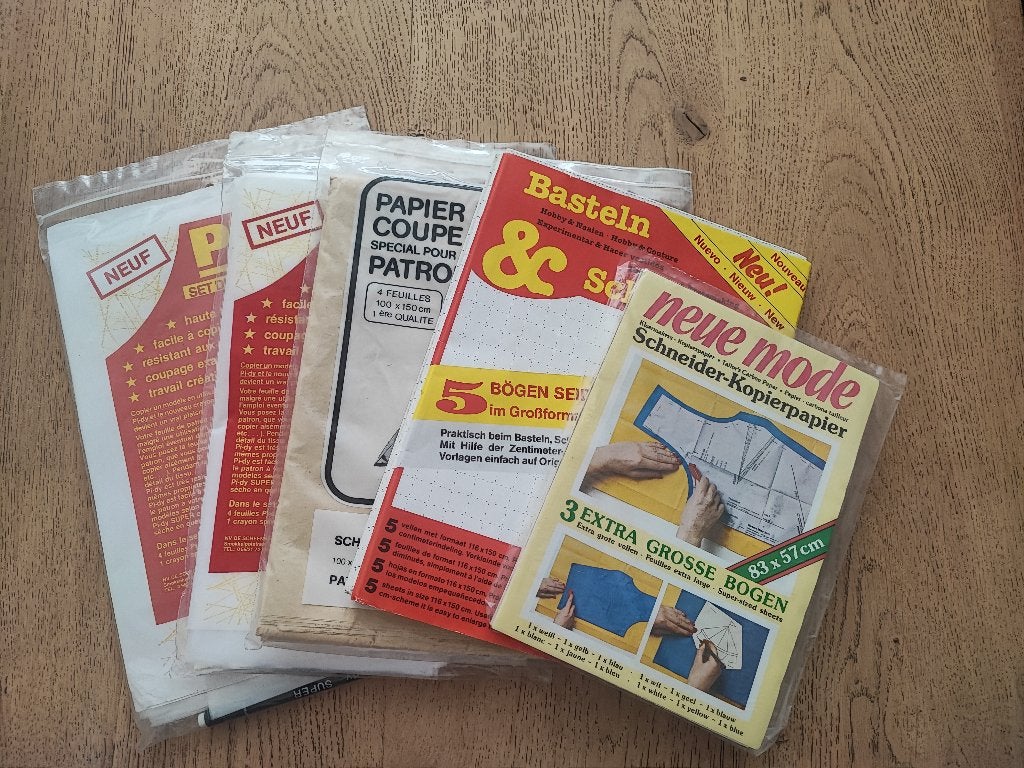 verschillende verpakkingen patroonpapier, Ophalen of Verzenden, Gebruikt