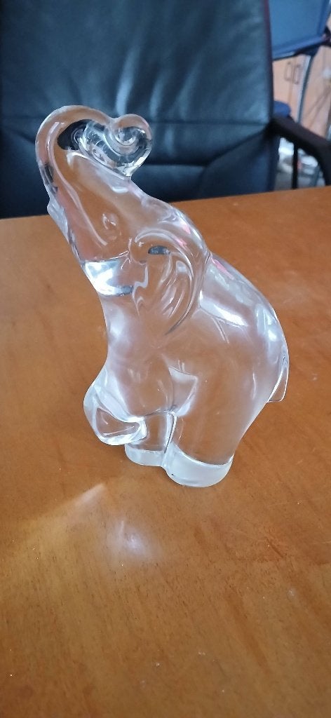 Kristallen olifant . Val St. Lambert. De Sousa., Ophalen of Verzenden