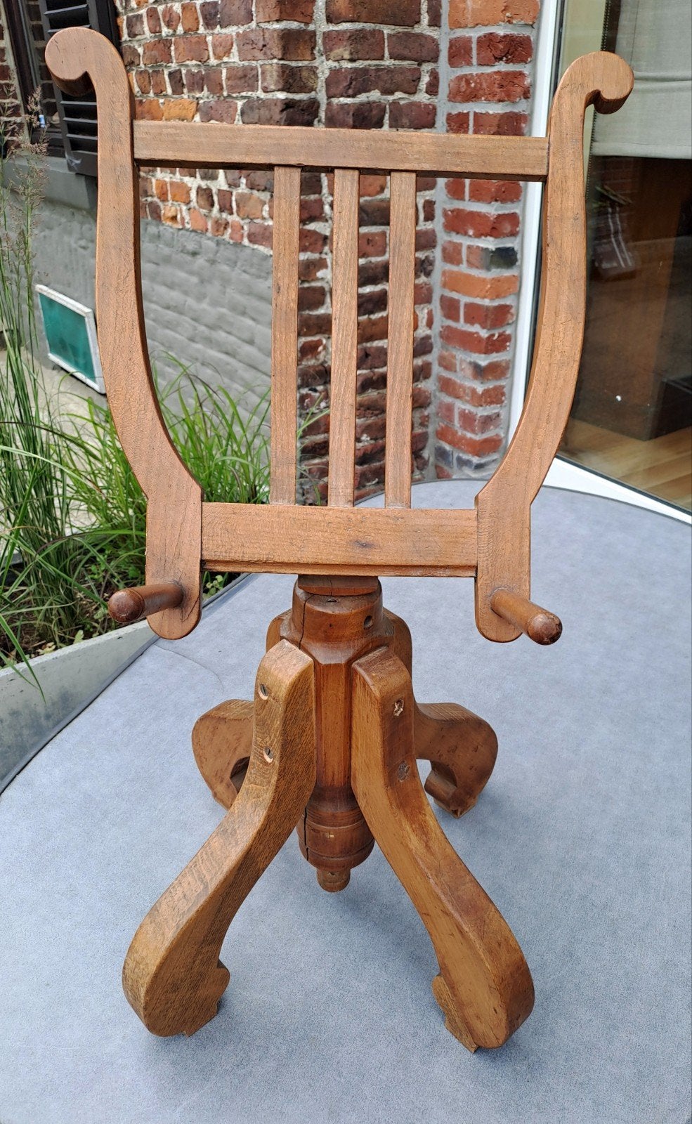 Lutrin ancien en bois, Musique & Instruments, Instruments | Accessoires, Enlèvement