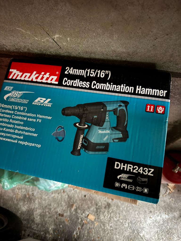 Makita Accu boormachine nieuw, Ophalen, Zo goed als nieuw, Boormachine