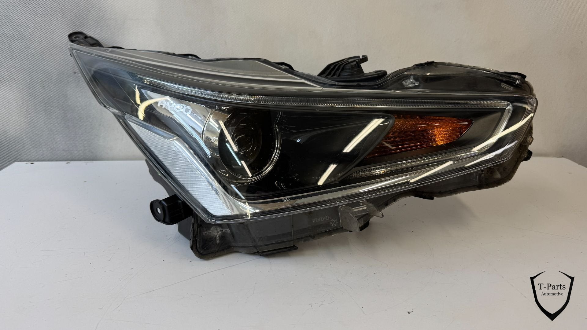 toyota aygo rechts koplamp lamp 811300H210 (X), Info@toyota.co.jp, Gebruikt, Toyota Motor Corporation, Toyota-Cho 1
471-8571  Toyota City