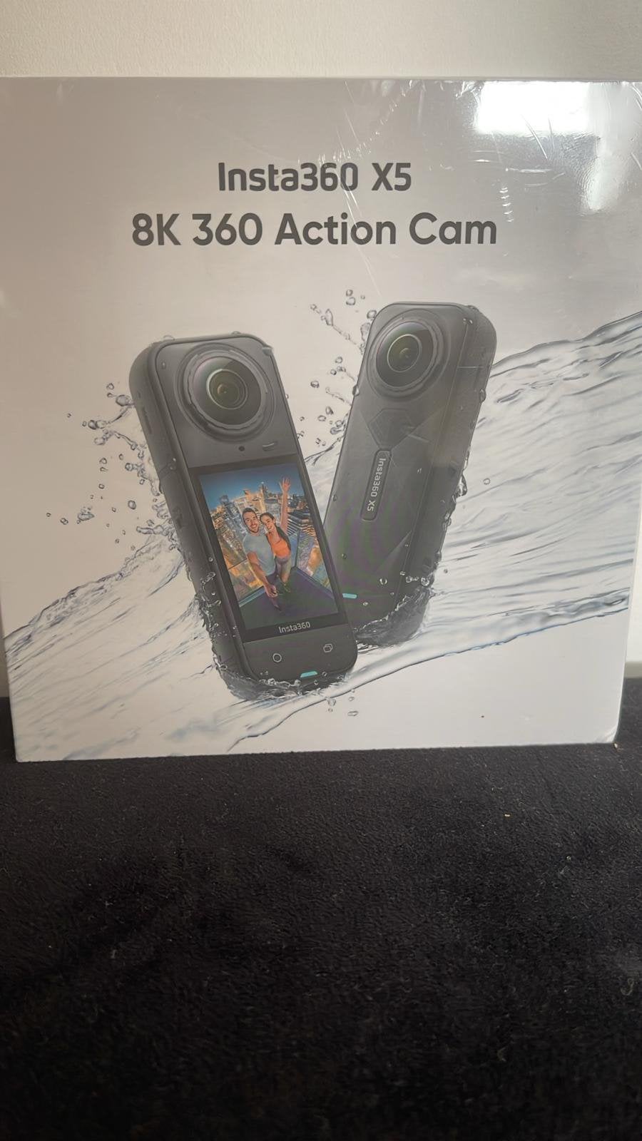 Insta360 X5 8K 360 Action Cam - Nieuwe, verzegelde doos, Audio, Tv en Foto, Videospelers, Ophalen of Verzenden, Nieuw, Video 2000-speler of -recorder