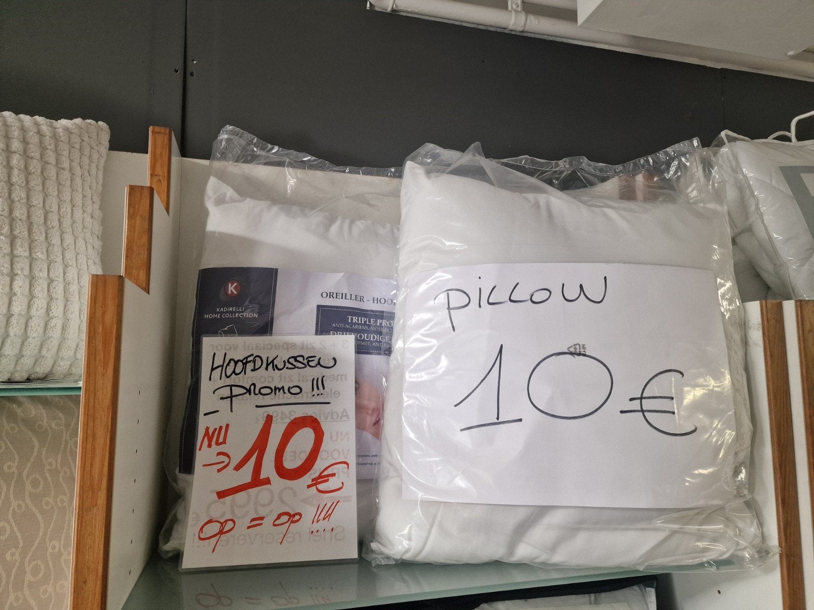 Hoofdkussen 10 €, Ophalen