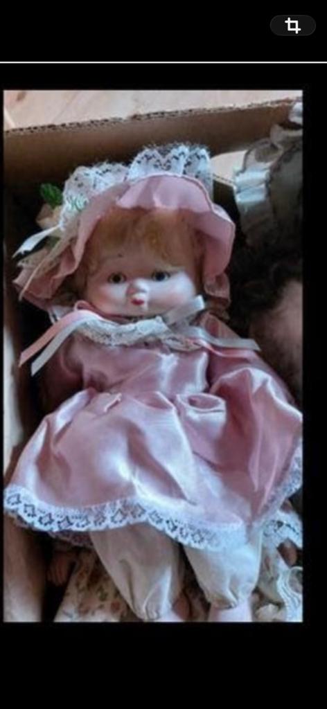 À vendre poupée en porcelaine : Antiquités, Enlèvement, Comme neuf, Poupée