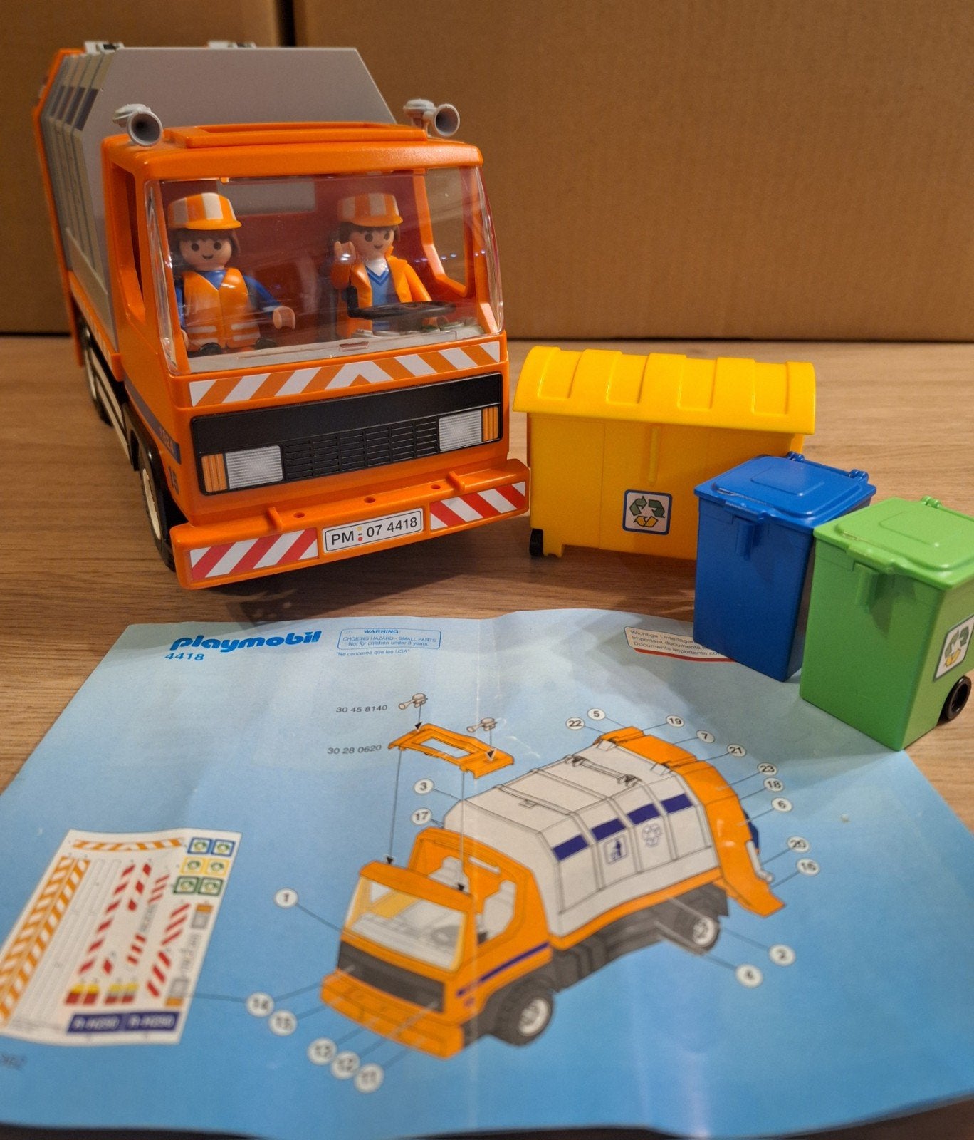 playmobil vuilniswagen, Ophalen