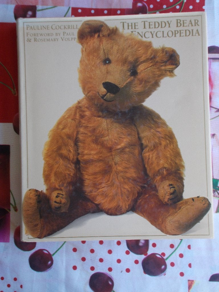 The Teddy Bear Encyclopedia, Pauline Cockrill, Ophalen of Verzenden, Zo goed als nieuw, Overige typen