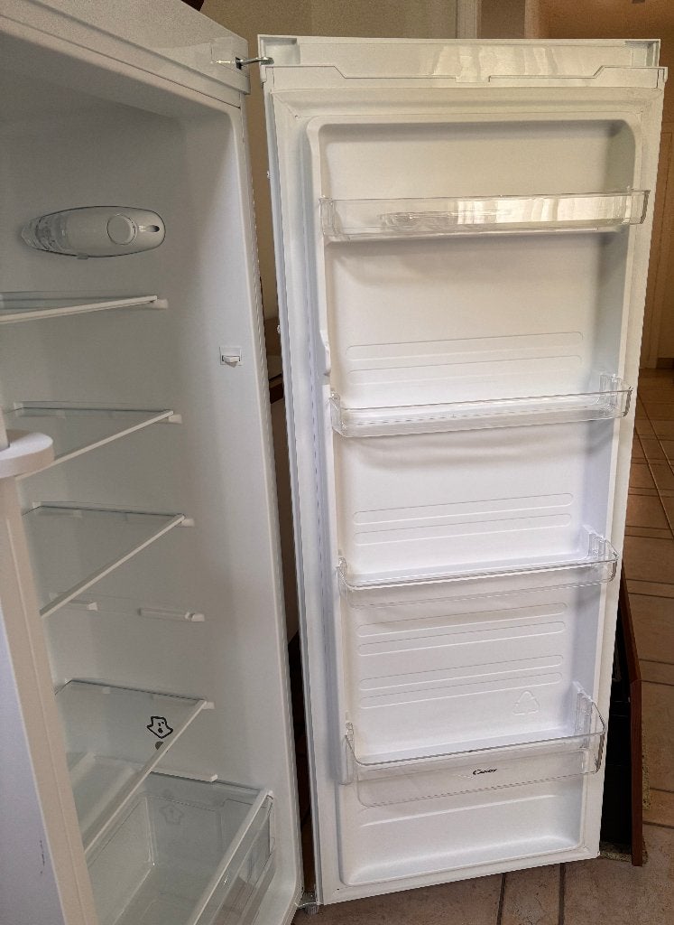 Candy koelkast, Sans bac à congélation, Utilisé, 200 litres ou plus, 45 à 60 cm