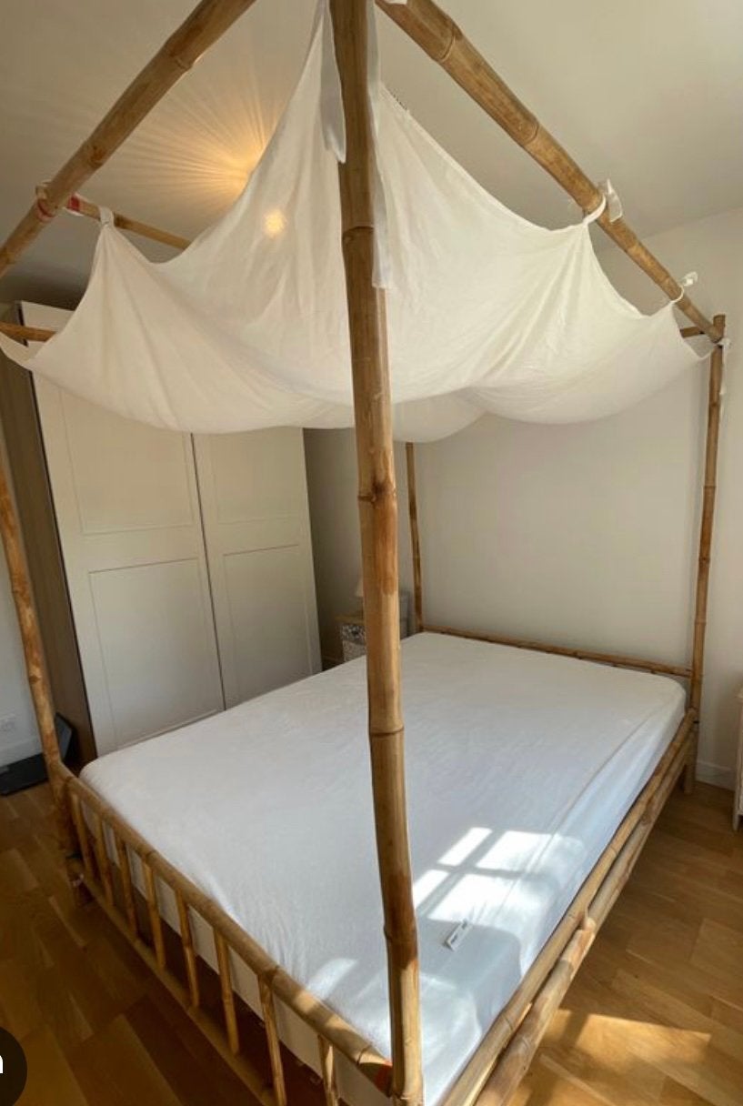 Lit baldaquin maison du monde, Enlèvement, Utilisé, 200 cm, Bois